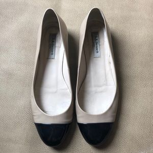 LK Bennet black and tan patent leather flats